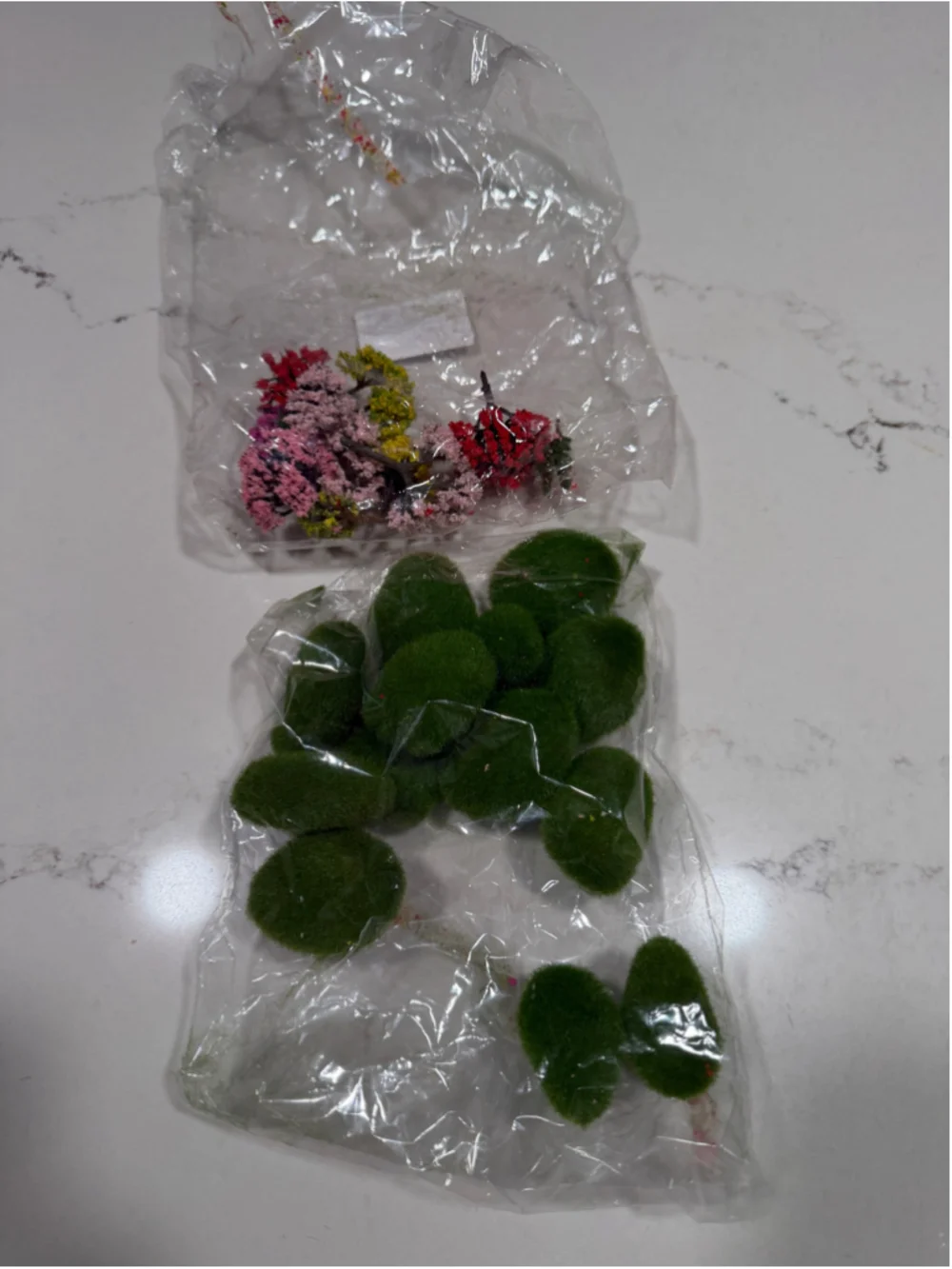 NEW Model Miniature Trees Moss Stones Scenery